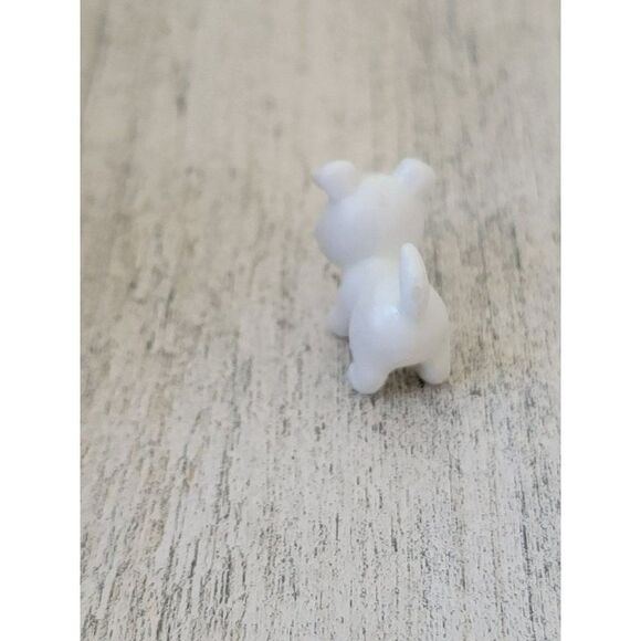Miniature white puppy dog pet accessory toy figure - Picture 3 of 4